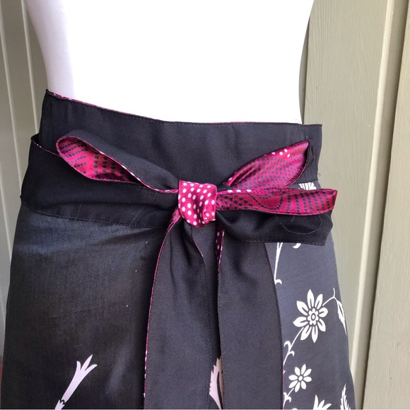 No label Indian Poly Reversible Long Wrap Skirt. Free Size - Picture 4 of 8